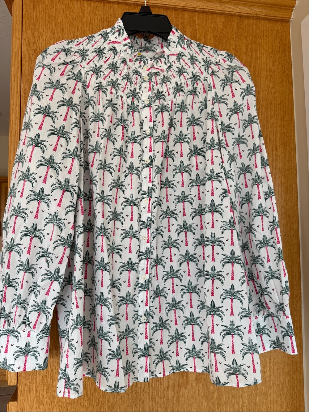 Boden Long Sleeve Palm Tree Smocked Button Down Blouse size 10